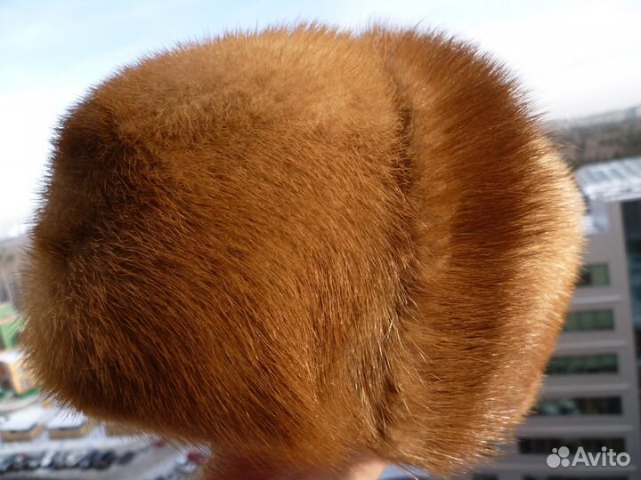 Шапка женская, норка,56 размер,светло-коричневая