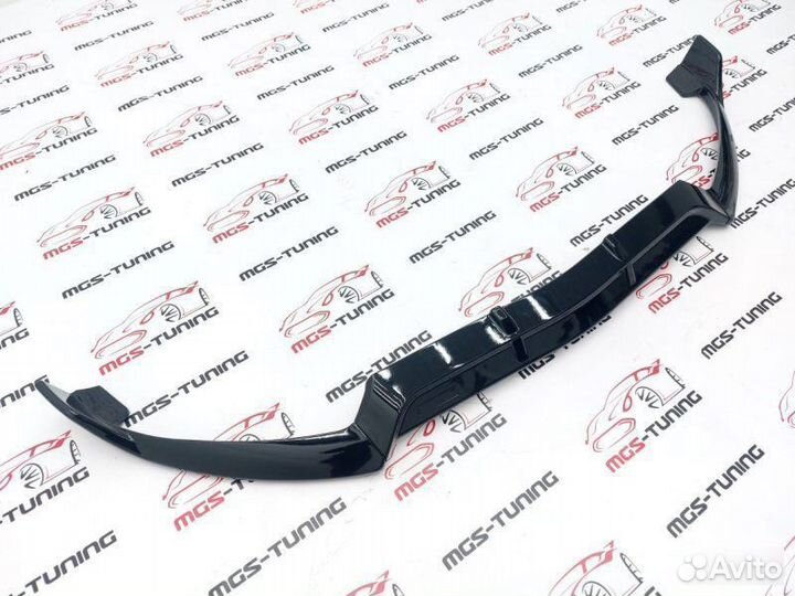 Губа переднего бампера W205 дорест черный глянец