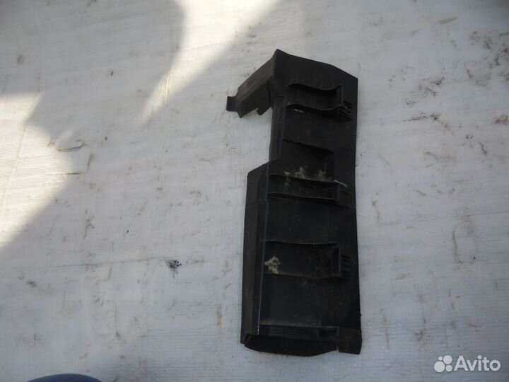 Воздуховод радиатора mercedes Benz W176 W246 W117