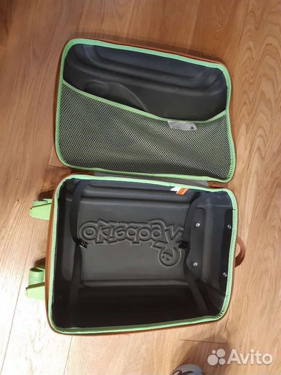 Детский чемодан на колесиках