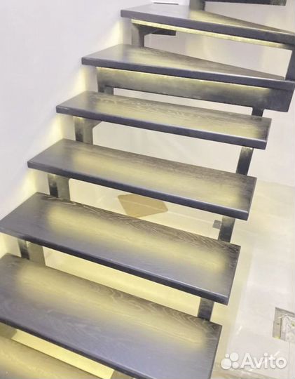 Подсветка лестницы с датчиком движения