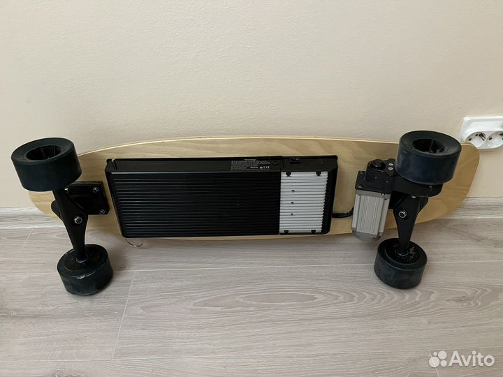 Лонгборд электрический новый (без аккумулятора)