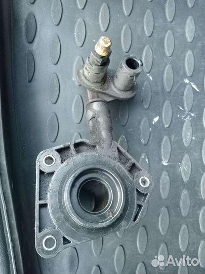 Выжимной подчемник форд фокус 3 бу