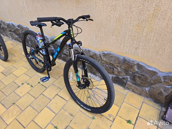 Велосипед GT stomper 26