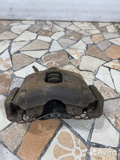 Суппорт тормозной передний Ford Fusion хэтчбэк 1.4