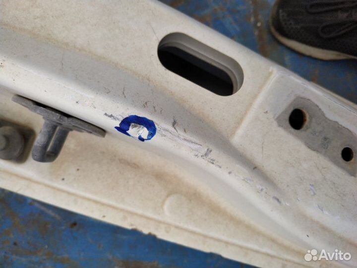 Правый порог со стойкой Nissan Teana J31 седан