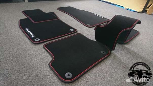 Автоковрики для Audi A6 C6, чёрные