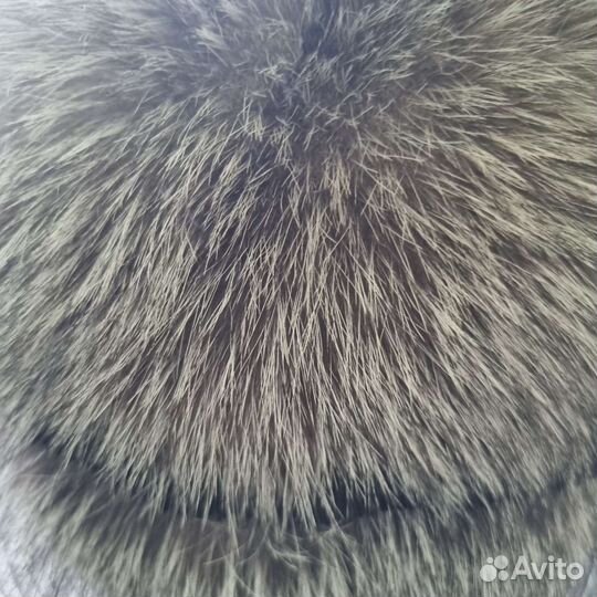 Шапка из чернобурки новая