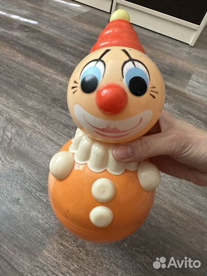 Игрушка неваляшка 