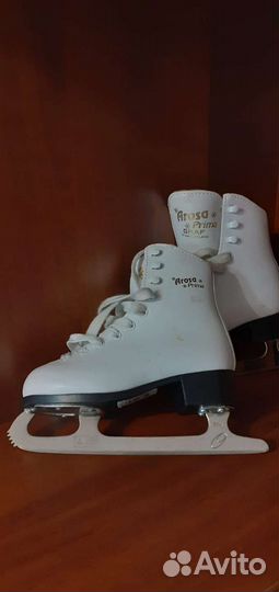 Коньки фигурные Arosa 29 р-р