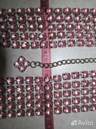 Широкий пояс с розовыми стразами