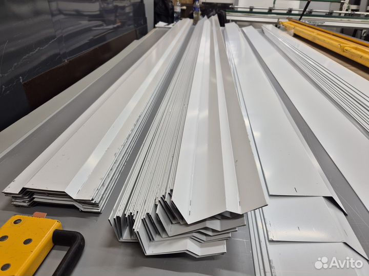 Фасонные элементы для сэндвич панелей