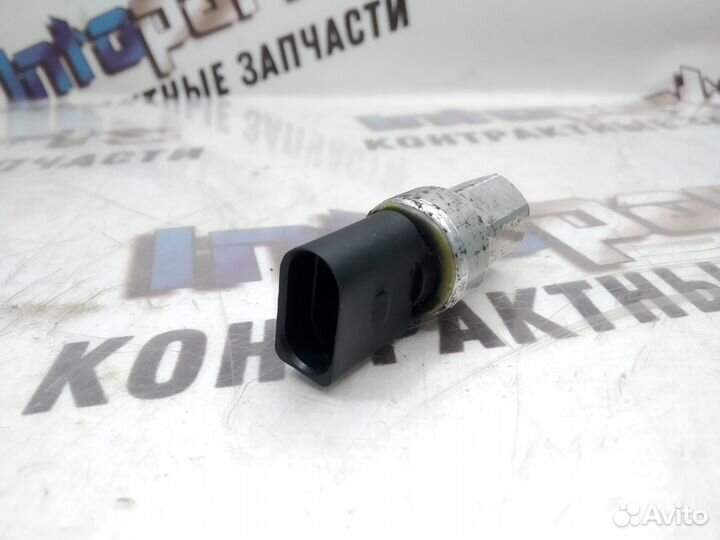 Датчик давления фреона кондиционера Volkswagen