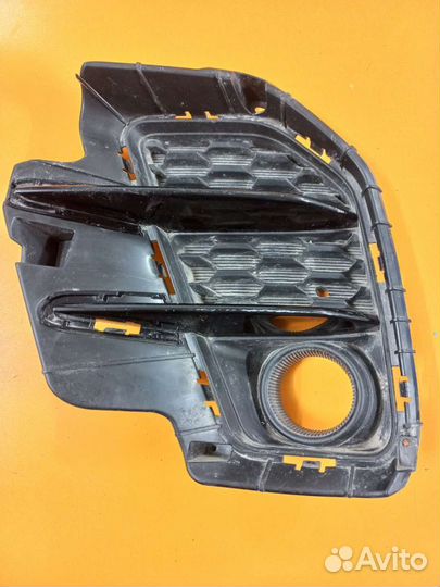 Окантовка птф левая передняя Kia Rio X-Line 2020