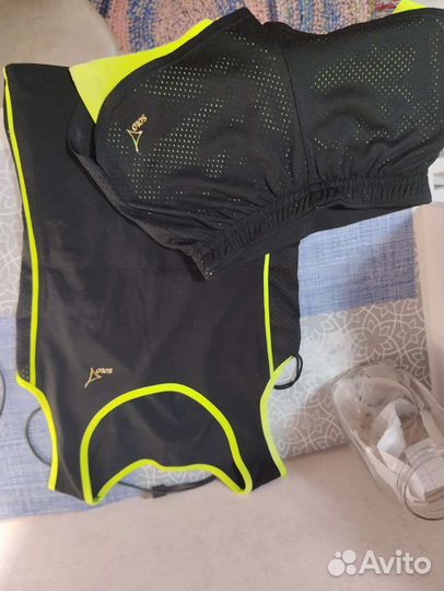 Спортивный костюм женский