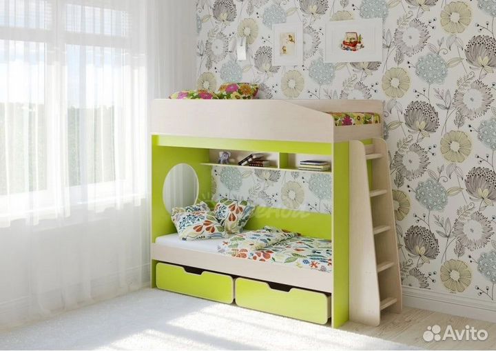Двухъярусная кровать