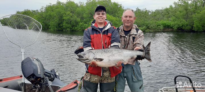 Рыбалка с гидом на Камчатке на Чавычу