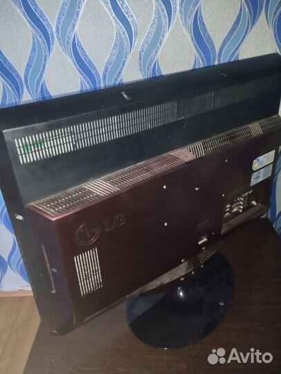 Продам телевизор