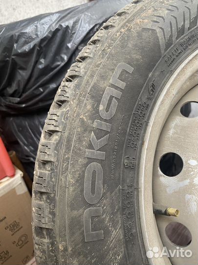 Nokian Tyres Hakkapeliitta 8 185/65 R15 92T