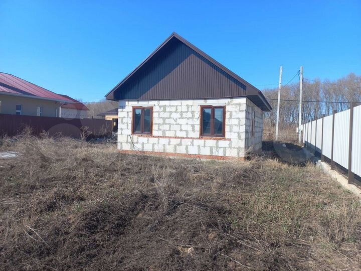 Дом 60 м² на участке 8 сот.