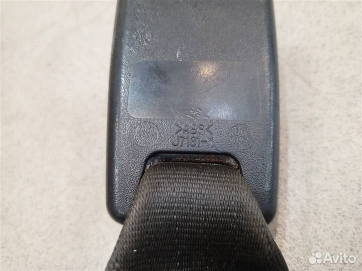 Замок ремня безопасности задний Chevrolet Epica 2