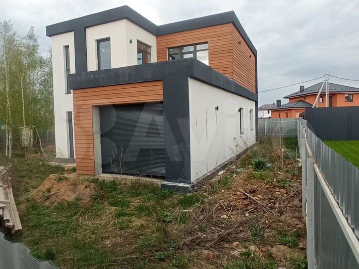 Коттедж 120 м² на участке 6 сот.