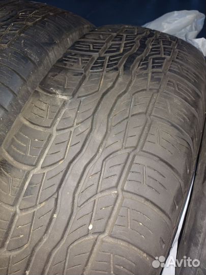 Bridgestone Dueler H/T 687 225/70 R16