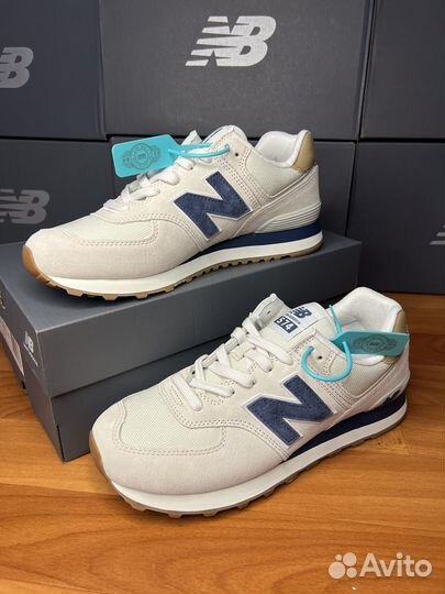 Кроссовки NB 574 бежевые