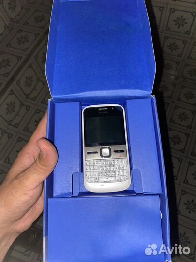 Телефон Nokia Е5, fly ts91