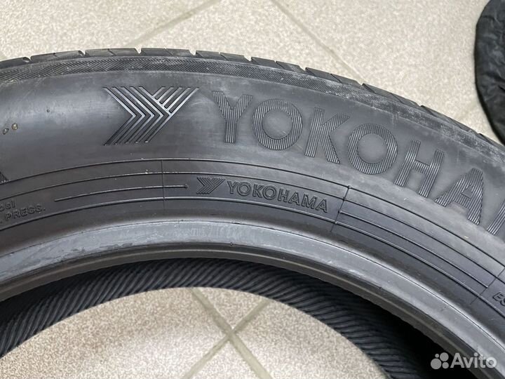 Yokohama Bluearth ES32 205/60 R16 92H