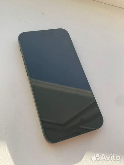 Телефон iPhone 13 mini