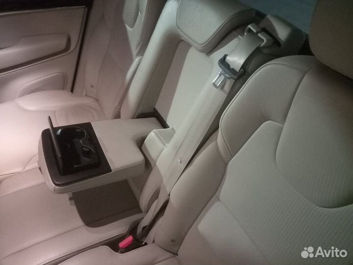 Volvo XC90 2.0 AT, 2016, 140 000 км