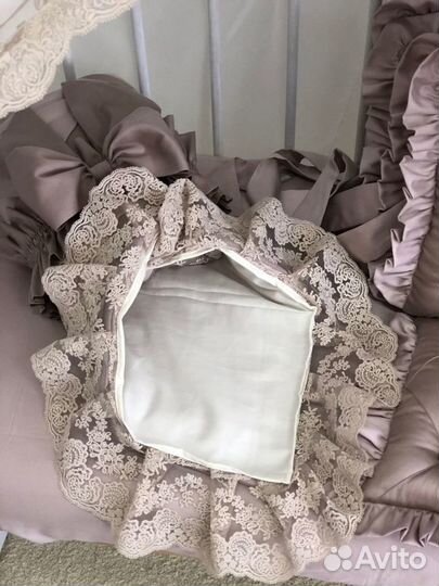 Комплект в кроватку и на выписку