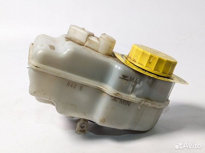 Бачок главного тормозного цилиндра Vw Polo седан