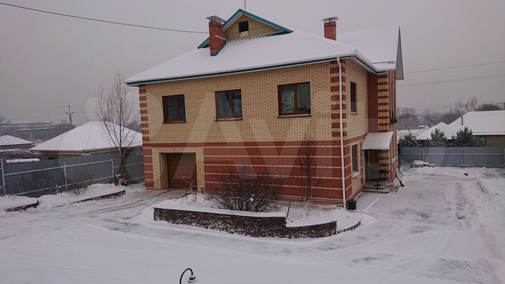 Дом 314 м² на участке 11 сот.