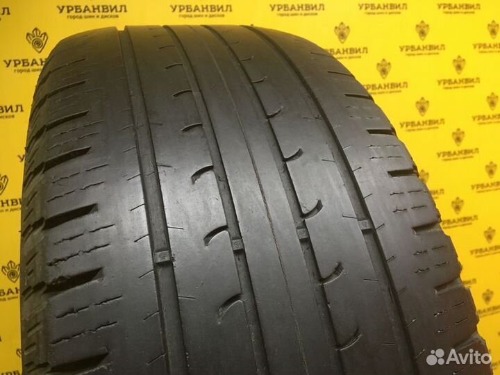 Goodyear EfficientGrip SUV 4x4 235/60 R16 100V