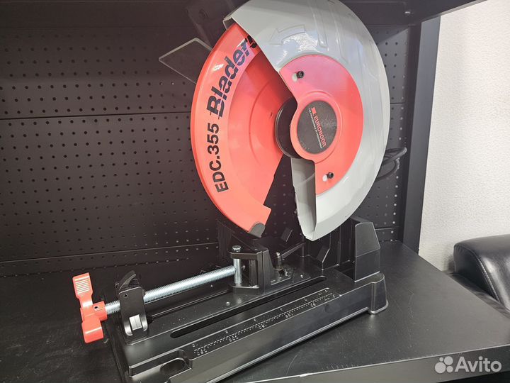 Отрезной станок по металлу