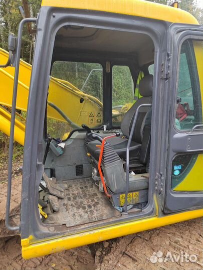 Гусеничный экскаватор Komatsu PC210LC, 2002