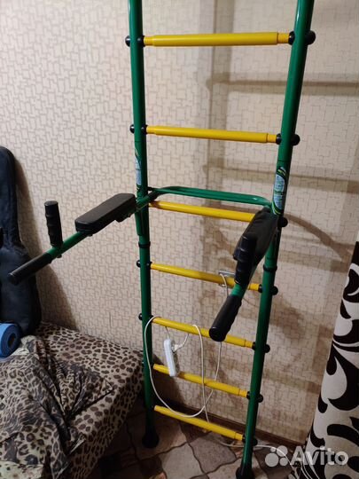 Детская шведская стенка