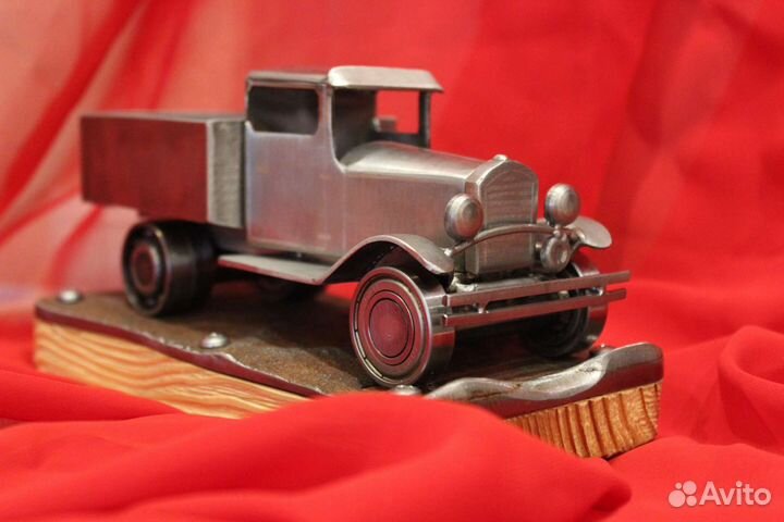 Предметы для интерьера