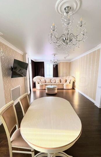 2-к. квартира, 63 м², 7/14 эт.