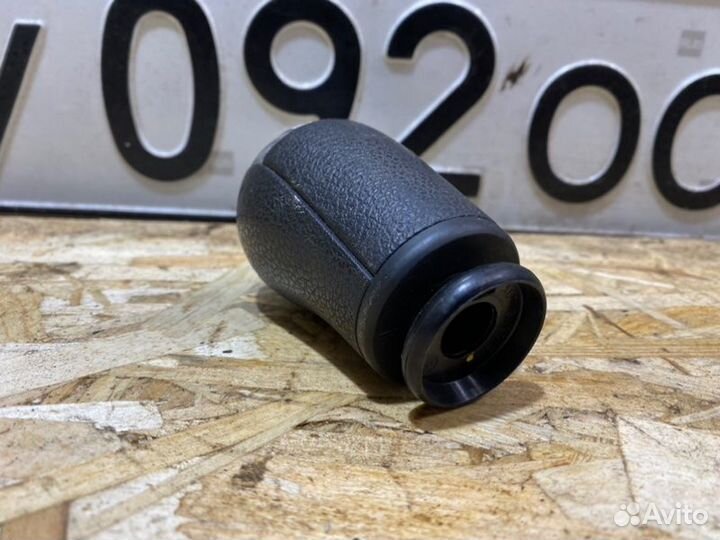 Ручка кпп Ford Focus 2 хетчбэк 3Д 1.8