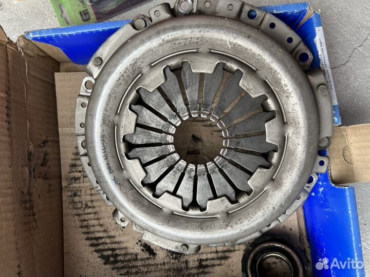 Комплект сцепления valeo для Lancer 9