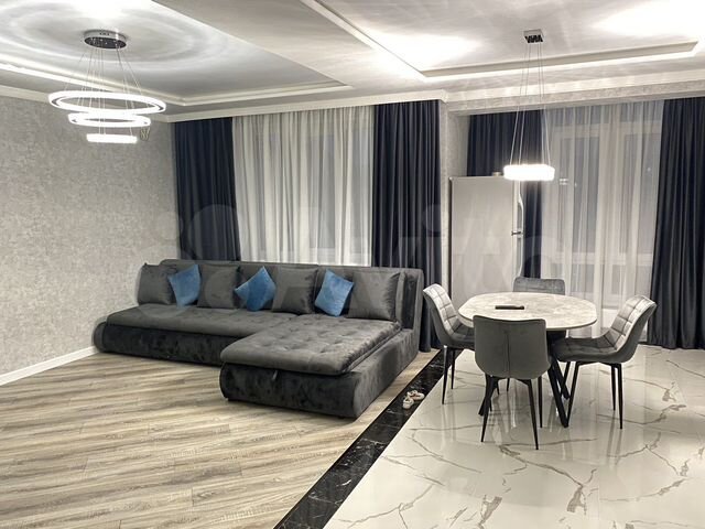 2-к. квартира, 72 м², 3/5 эт.