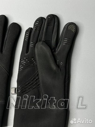 Перчатки The North Face