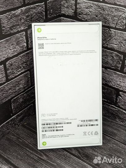 iPhone 15 pro 128 Titanium black (e-sim )