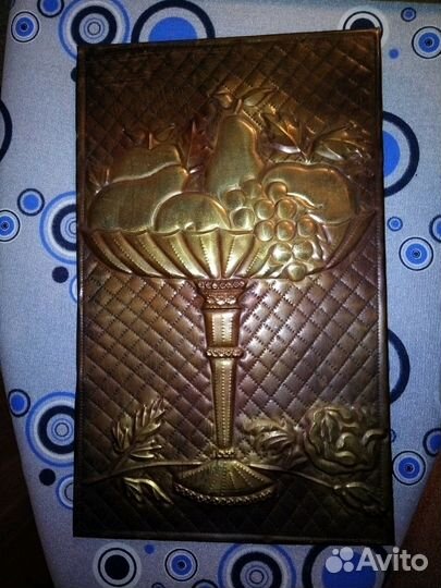 Картины и чеканки, картины из дерева