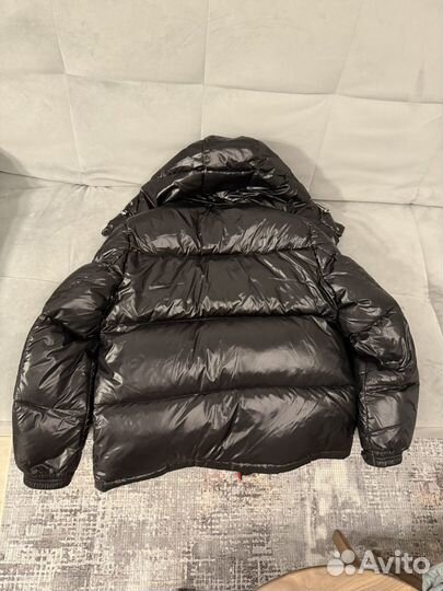 Пуховик Moncler montbeliard