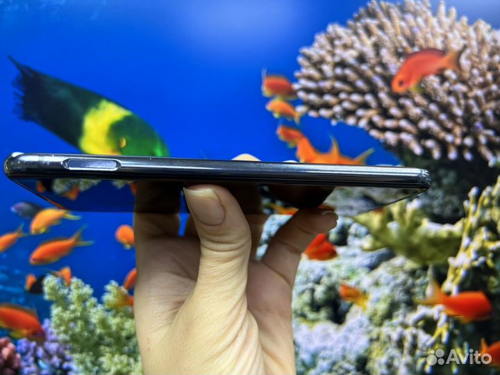 Samsung Galaxy S10e, 6/128 ГБ