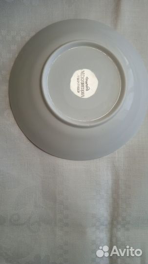 Тарелочка фарфор М.С.Кузнецова, Тверская губерния